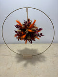 Boule automnale Rêves En Fleurs en décoration avec des couleurs chaudes et des éléments floraux.